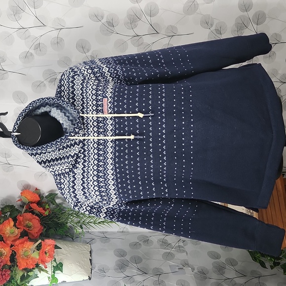 Vineyard Vines Fair Isle Fleece Pullover - Picture 3 of 10